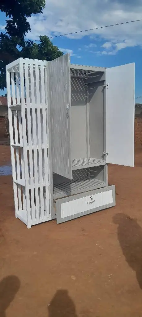 Closet and wardrobes